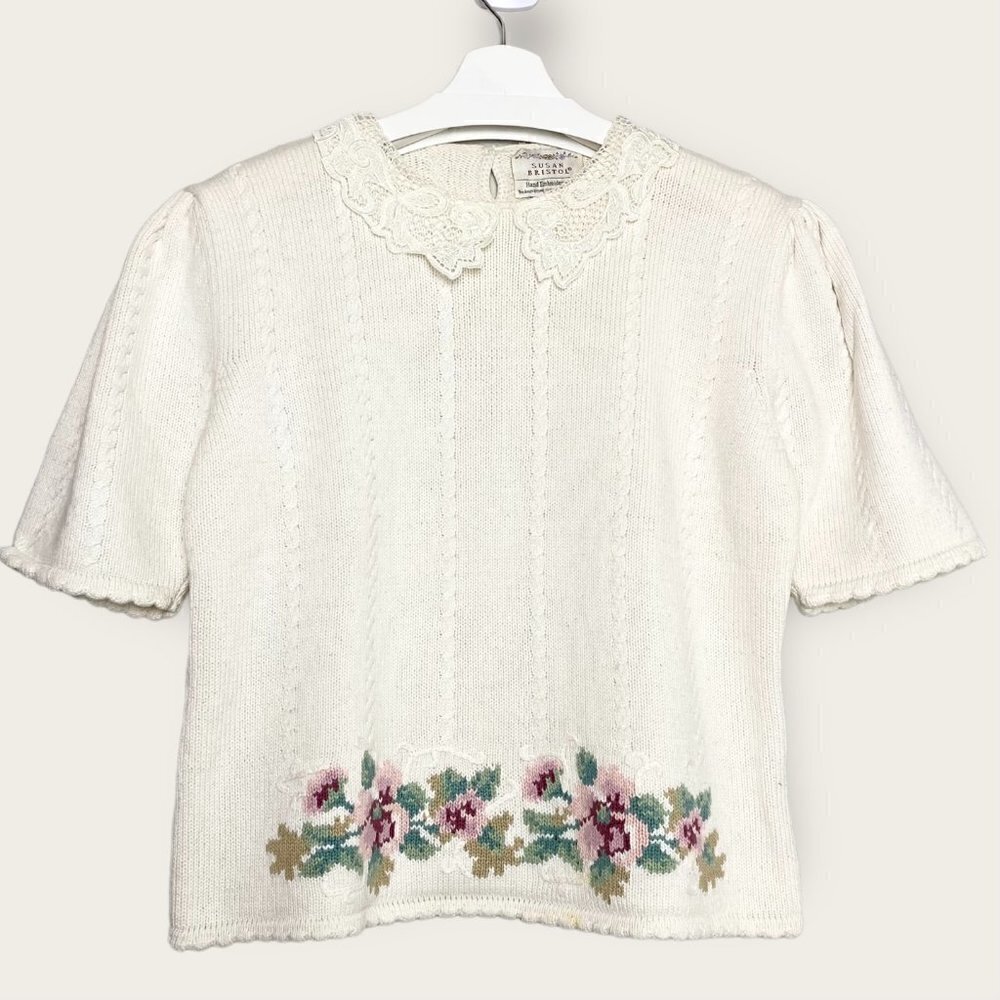 VINTAGE Susan Bristol Short Sleeve Lace Collar Hand Embroidered Sweater